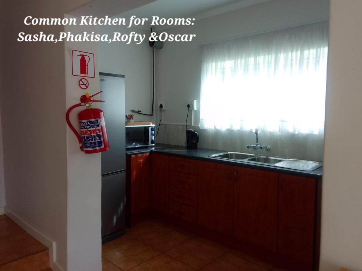 Botleng Guest House Boqate Екстер'єр фото